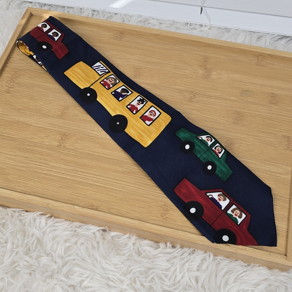 School Bus And Car Tie By Save The Children